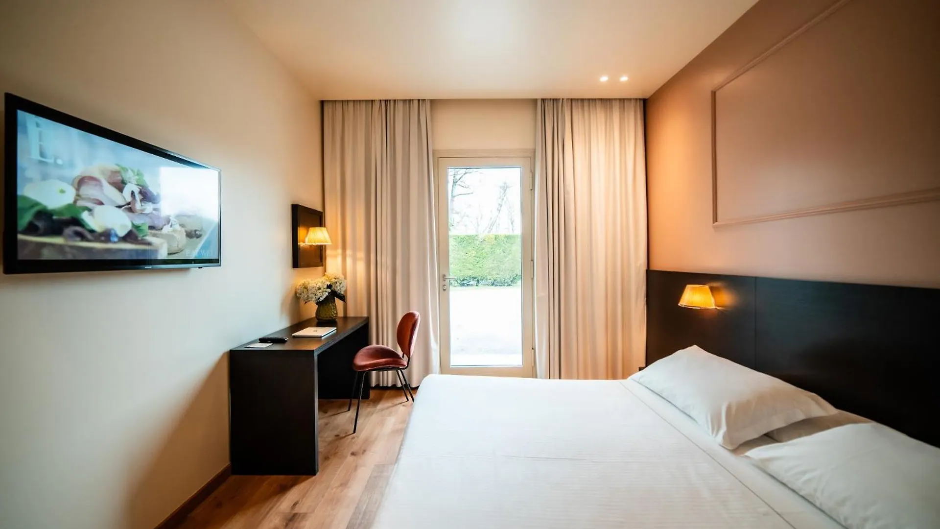****  Hotel Capolago Italy