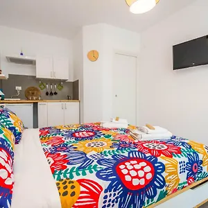  Bed & Breakfast Lo&g Italy